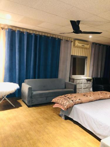 A room with margalla hills view in Islamabad, Pakistan