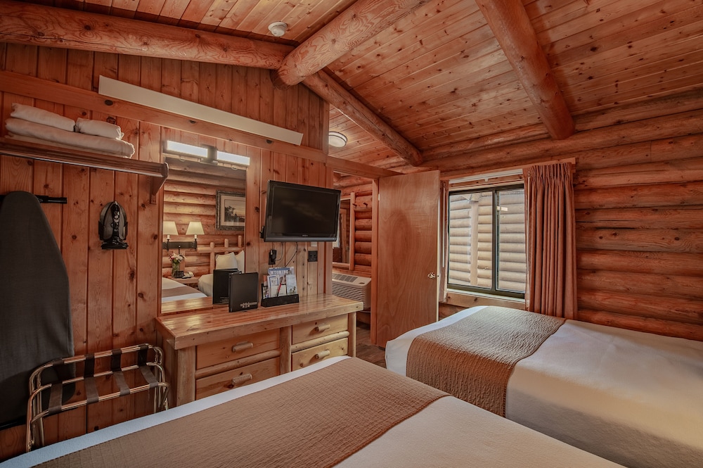 Cowboy Village Resort - photo 11