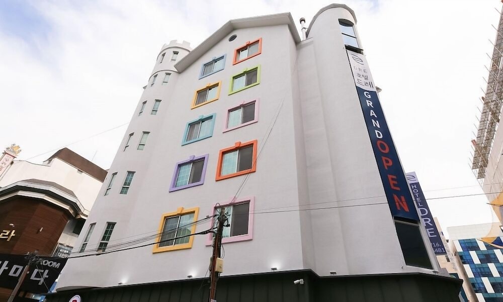 Daejeon Yuseong Hotel Dret - carbon neutral hotel in Daejeon