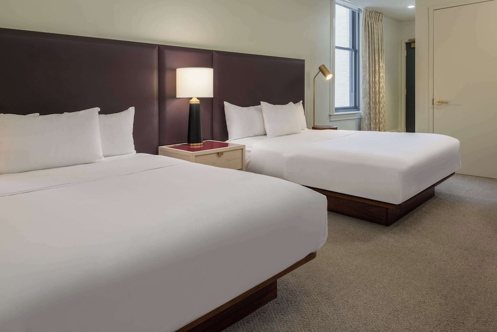 Hotel Savoy Kansas City Tapestry Collection by Hilton - photo 12