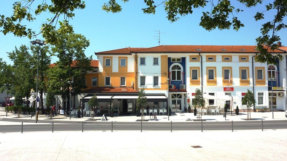 Hotel Lipa - carbon neutral hotel in Nova Gorica