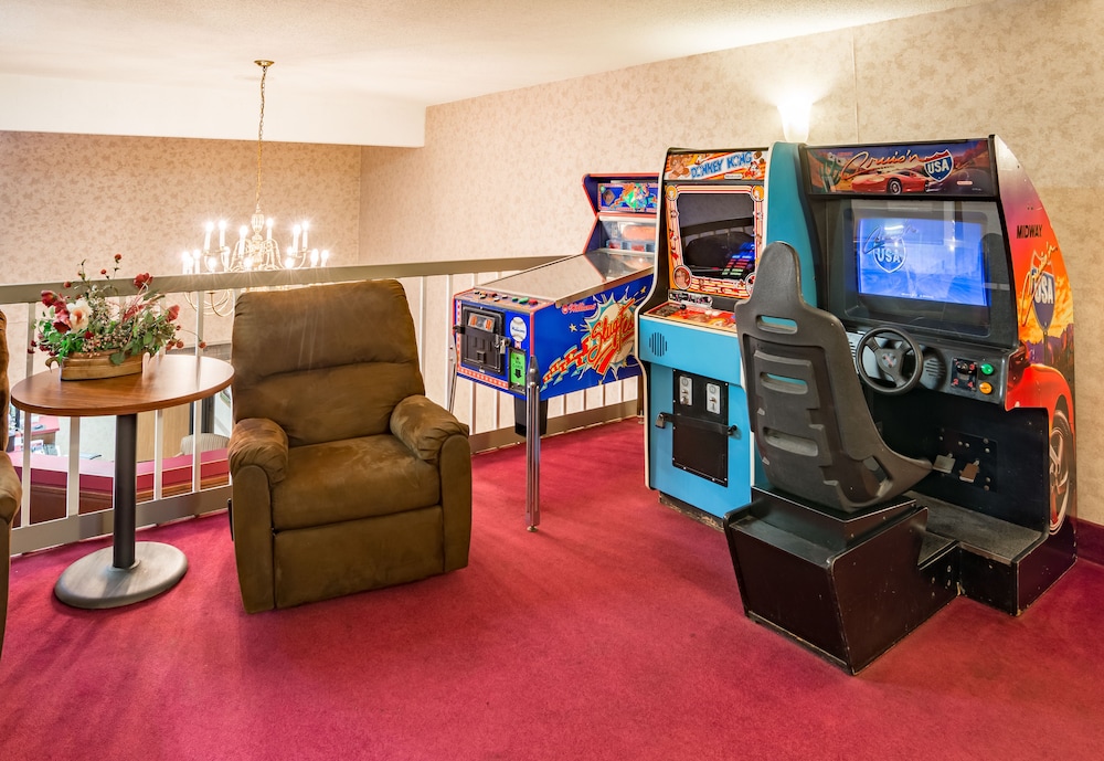 Prime Rate Inn - photo 32