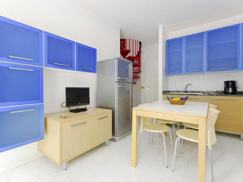 Apartment Parco Hemingway 33 by Interhome — 4-Star Luxury Hotel in Lignano Sabbiadoro, Italy