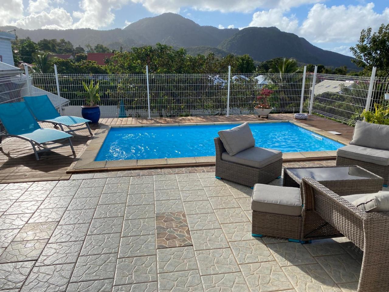 Chalet Paradis — 4-Star Luxury Hotel in Saint-Claude, Guadeloupe
