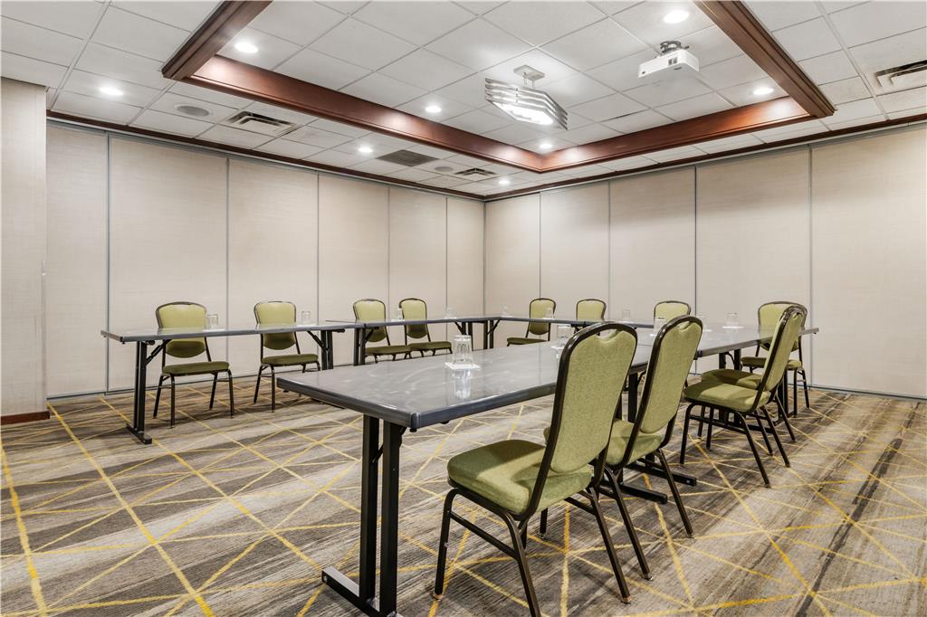 Best Western Fairmont - photo 16