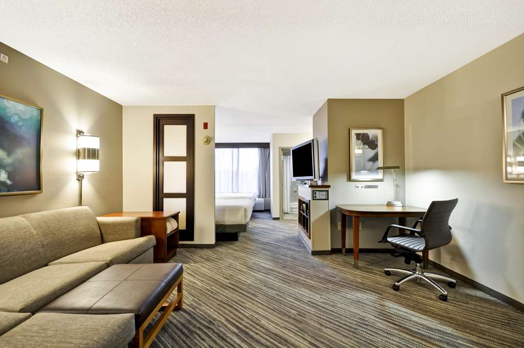 Hyatt Place Albuquerque Uptown - photo 21