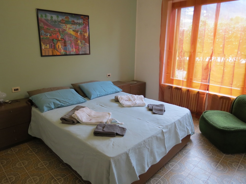 Villa Anastasye — Predore — photo 4