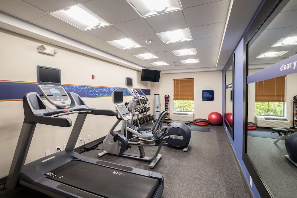 Hampton Inn Freeport Brunswick - photo 35
