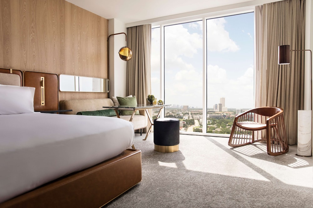 C. Baldwin Curio Collection by Hilton - photo 22