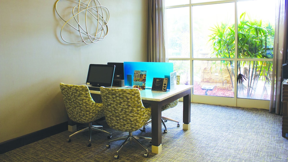 Holiday Inn Hotel & Suites Tallahassee Conference Ctr N by IHG - photo 38