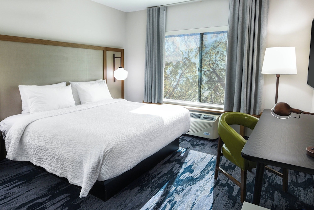Fairfield Inn & Suites by Marriott Ontario Rancho Cucamonga - photo 21