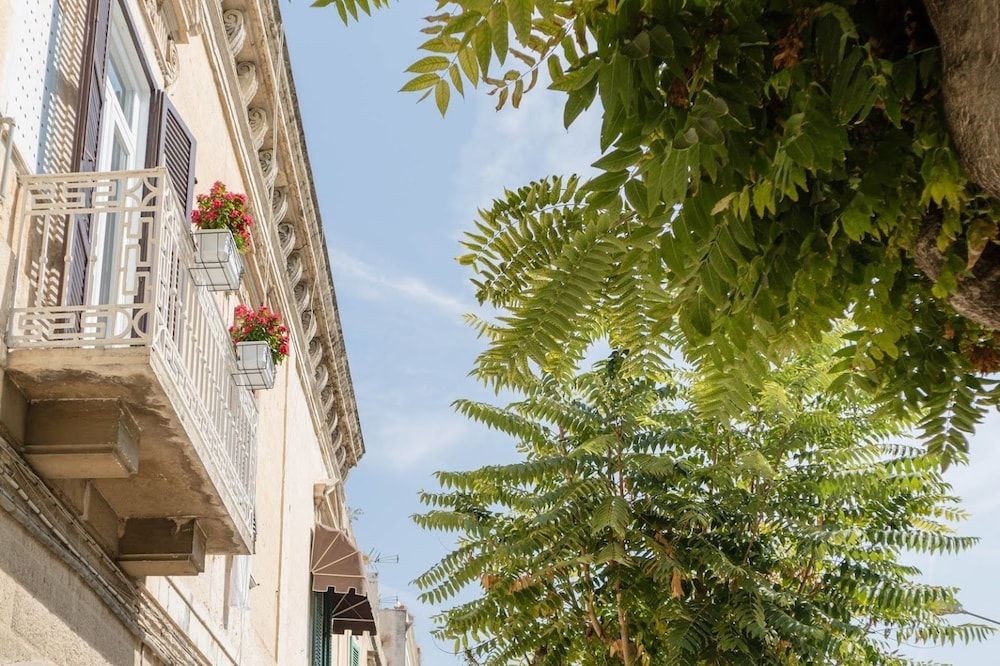 I Colori della Puglia Rooms — 4-Star Luxury Hotel in Trani, Italy