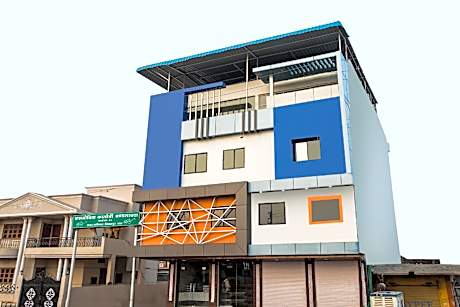 Hotel Raj Palace — hotel in Dhar