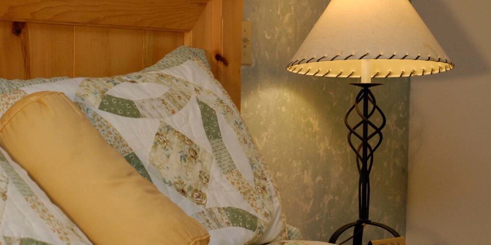 Wrens Nest Inn - photo 28