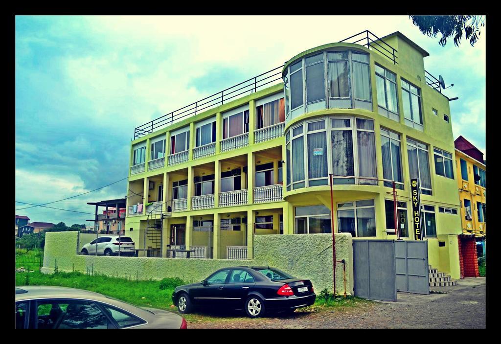 Sky Hotel - carbon neutral hotel in Khelvachauri