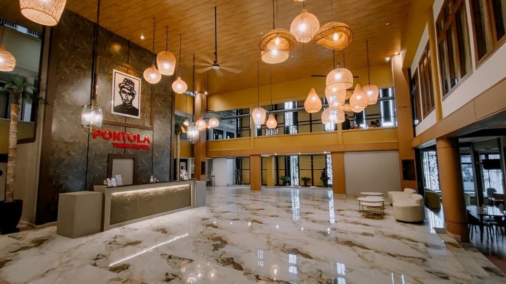 Portola Tiara Hotel Meulaboh — hotel in Meulaboh