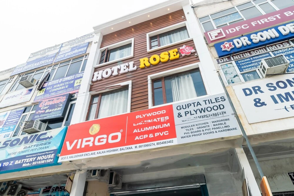 Oyo 43682 Rose — hotel in Sector