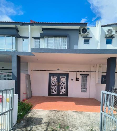 Homestay Nad 3R 3BR — 4-Star Luxury Hotel in Port Dickson, Malaysia