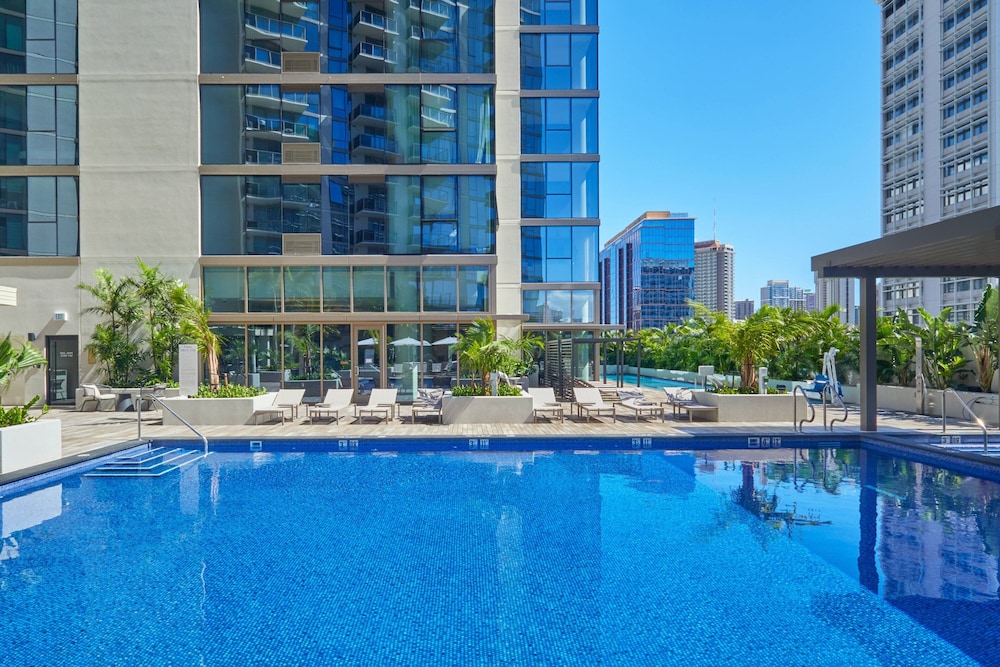Renaissance Honolulu Hotel & Spa — 5-Star Luxury Hotel in Honolulu, United States