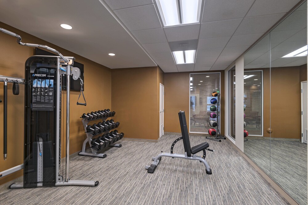TownePlace Suites by Marriott Tacoma Lakewood - photo 15