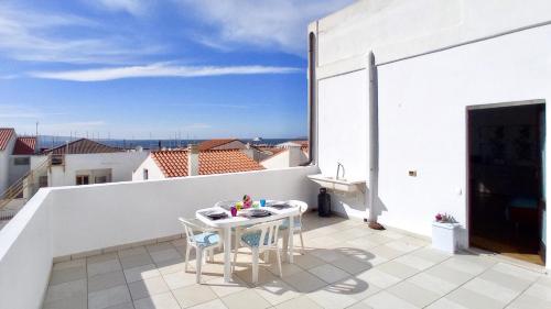 I Fenicotteri Appartamenti Vicino al Mare — 4-Star Luxury Hotel in Calasetta, Italy