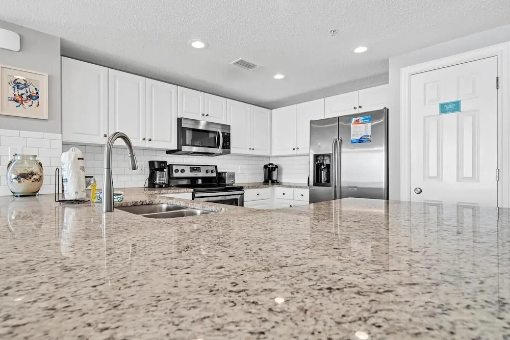 Majestic Beach Towers 2 1701 - photo 23