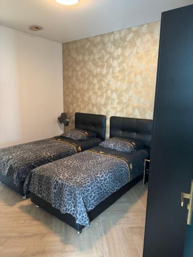 Luxe appartement dichtbij centrum C — 4-Star Luxury Hotel in Drachten, Netherlands