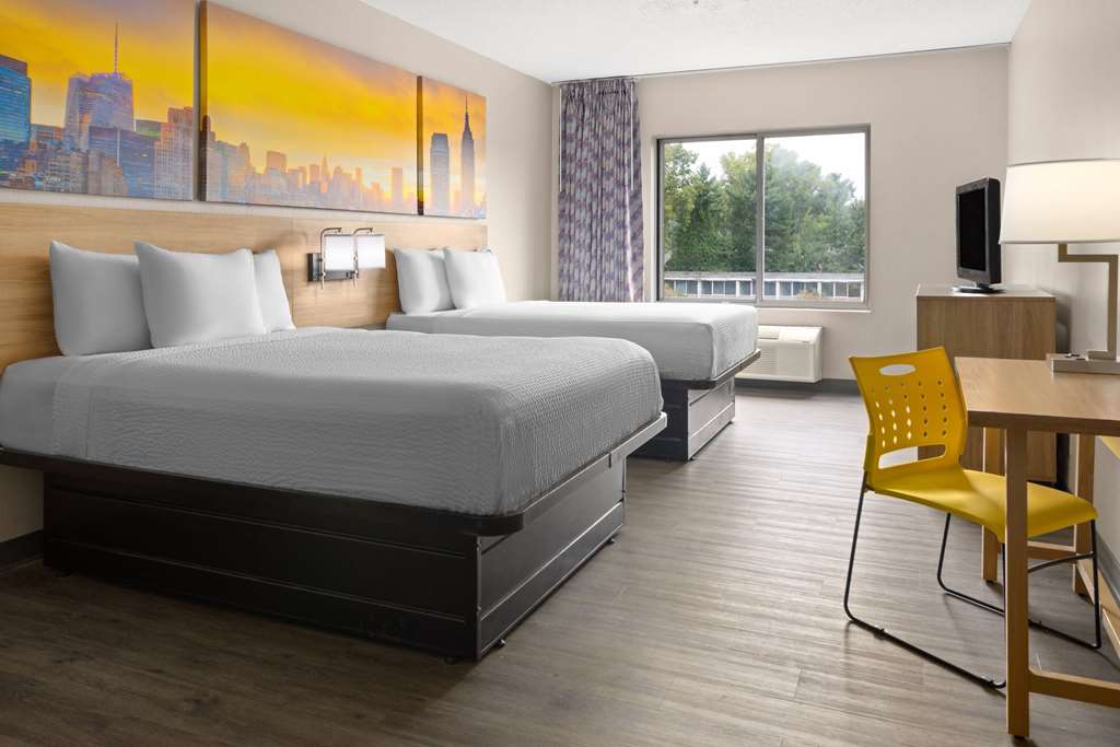 Days Inn & Suites by Wyndham Albany - photo 44