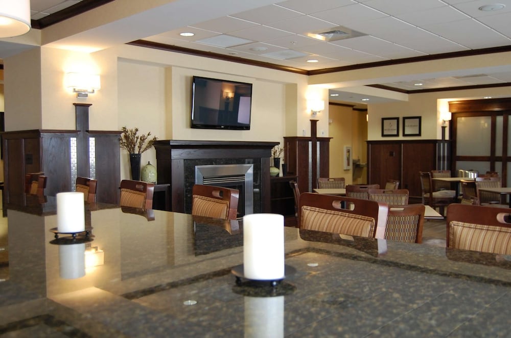 Hampton Inn Geneseo - photo 5