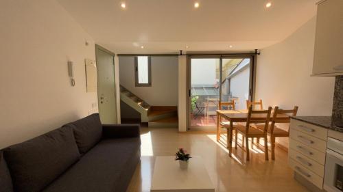 Se Centrico Con Terraza in Terrassa, Spain