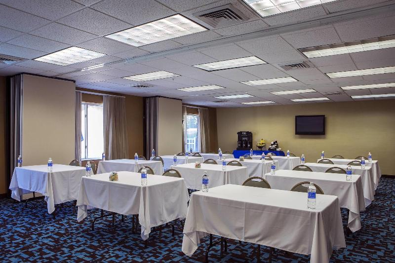 Fairfield Inn by Marriott Charlotte Mooresville - photo 91