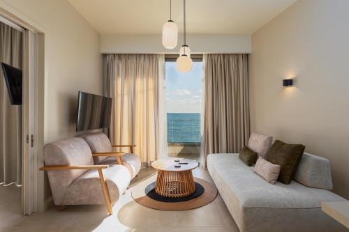 Kales Sea View Suites in Ierapetra — 4-Star Luxury Hotel in Ierapetra, Greece