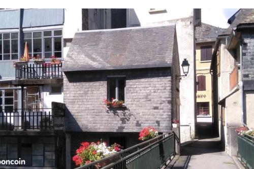 La Cabaneste Dans Arreau - last minute hotel in Unknown City