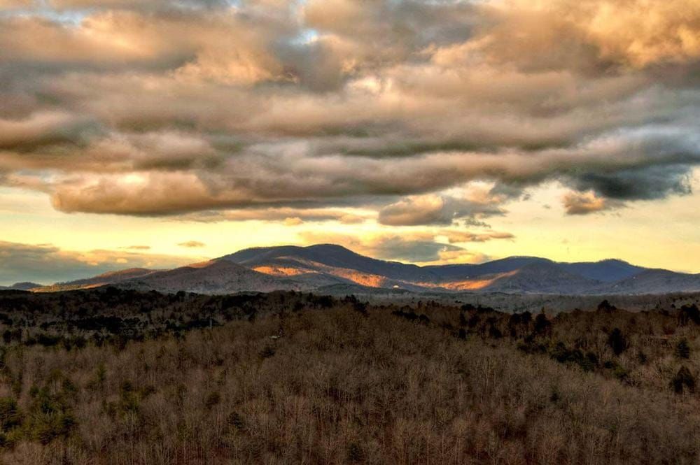 Vista Ridge in Blue Ridge, United States