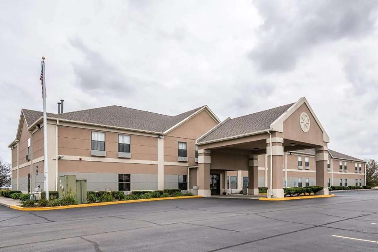 Days Inn by Wyndham Kentland - featured photo