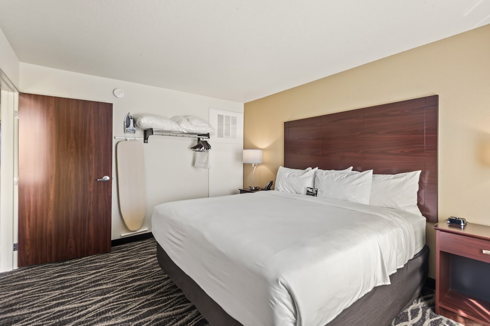 Cobblestone Hotel & Suites Cullman - photo 17