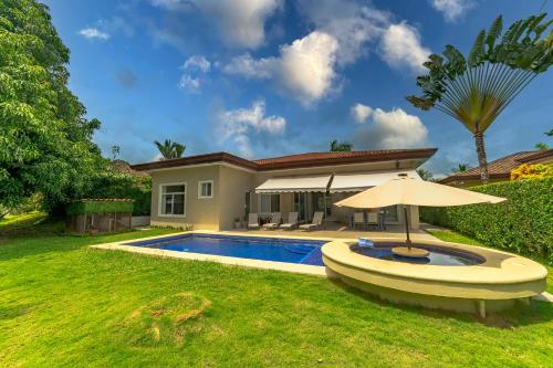Villa San Miguel by Vacation Pura Vida — 4-Star Luxury Hotel in Bejuco, Costa Rica