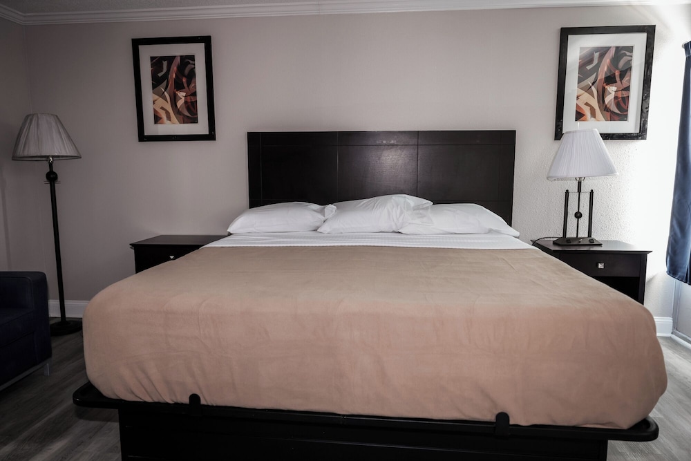 Riverside Inn & Suites by OYO Danville Ceaser Casino - photo 7