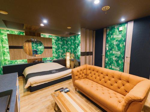 Glamrose Adult Only Motel — Gotenba