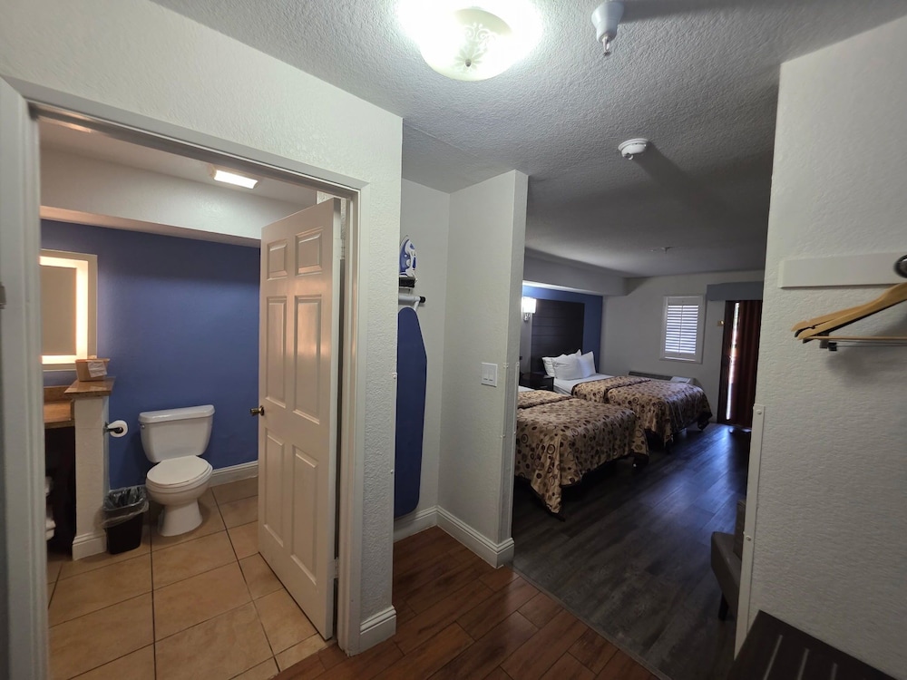 Hotel Solares - photo 26