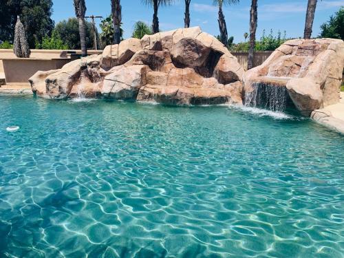 HighEnd Rooms in Mansion in Riverside, United States