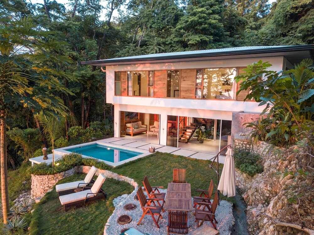 Villa Makai Santa Teresa — 4-Star Luxury Hotel in Nicoya, Costa Rica