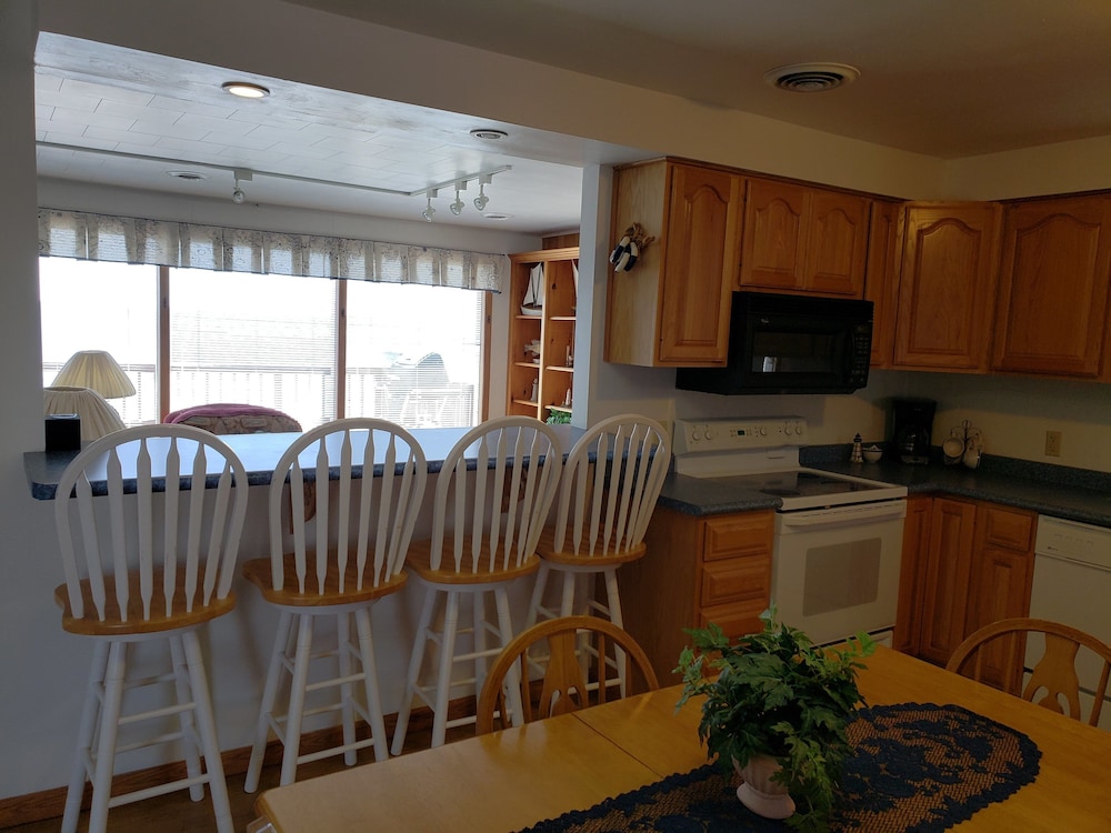 Algoma Beach Motel - photo 37
