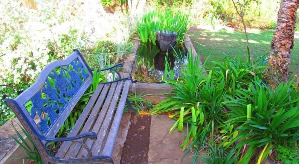 Top House Bed & Breakfast — 4-Star Luxury Hotel in Ladybrand, South Africa