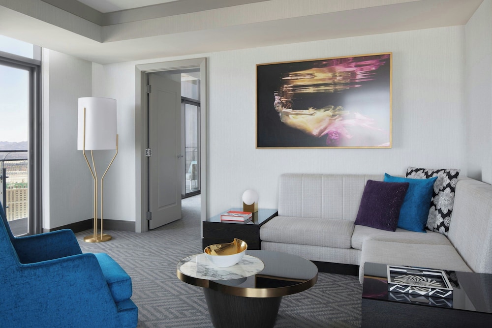 The Cosmopolitan Of Las Vegas - photo 32