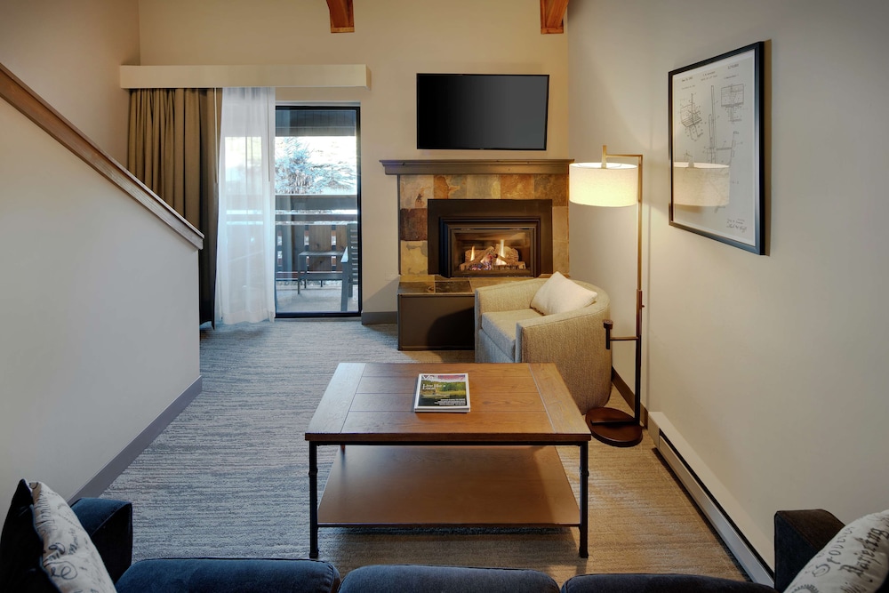 Highline Vail a DoubleTree by Hilton - photo 24