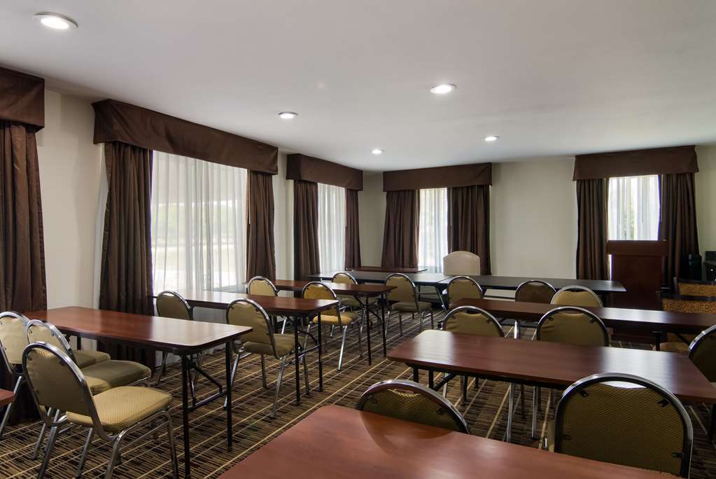Quality Inn Aurora Naperville Area - photo 28