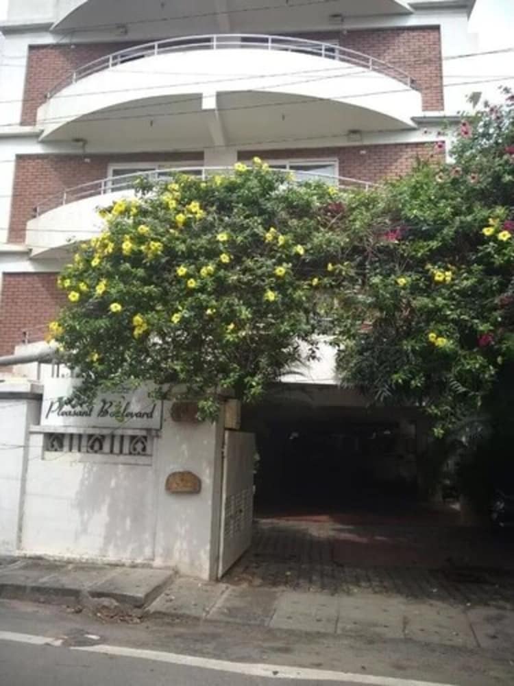 Pleasant Boulevard MG Road - last minute hotel in Bengaluru