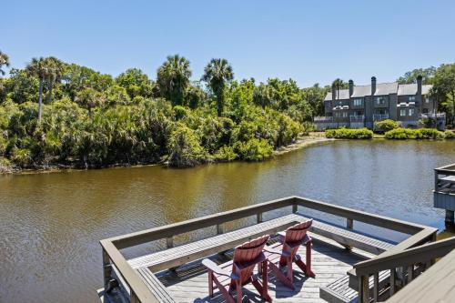 4586 Parkside Villa by Akers Ellis Rentals — 4-Star Luxury Hotel in Kiawah Island, United States