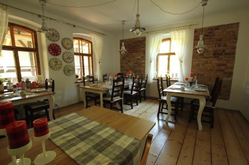Guesthouse BORSZÓWKA by the creek exclusive with access to a pool sauna and hot tub — 4-Star Luxury Hotel in Szklarska Poreba, Poland